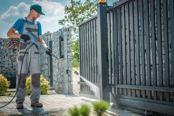 Best Window and Screen Pressure Cleaning in Van Meter, IA